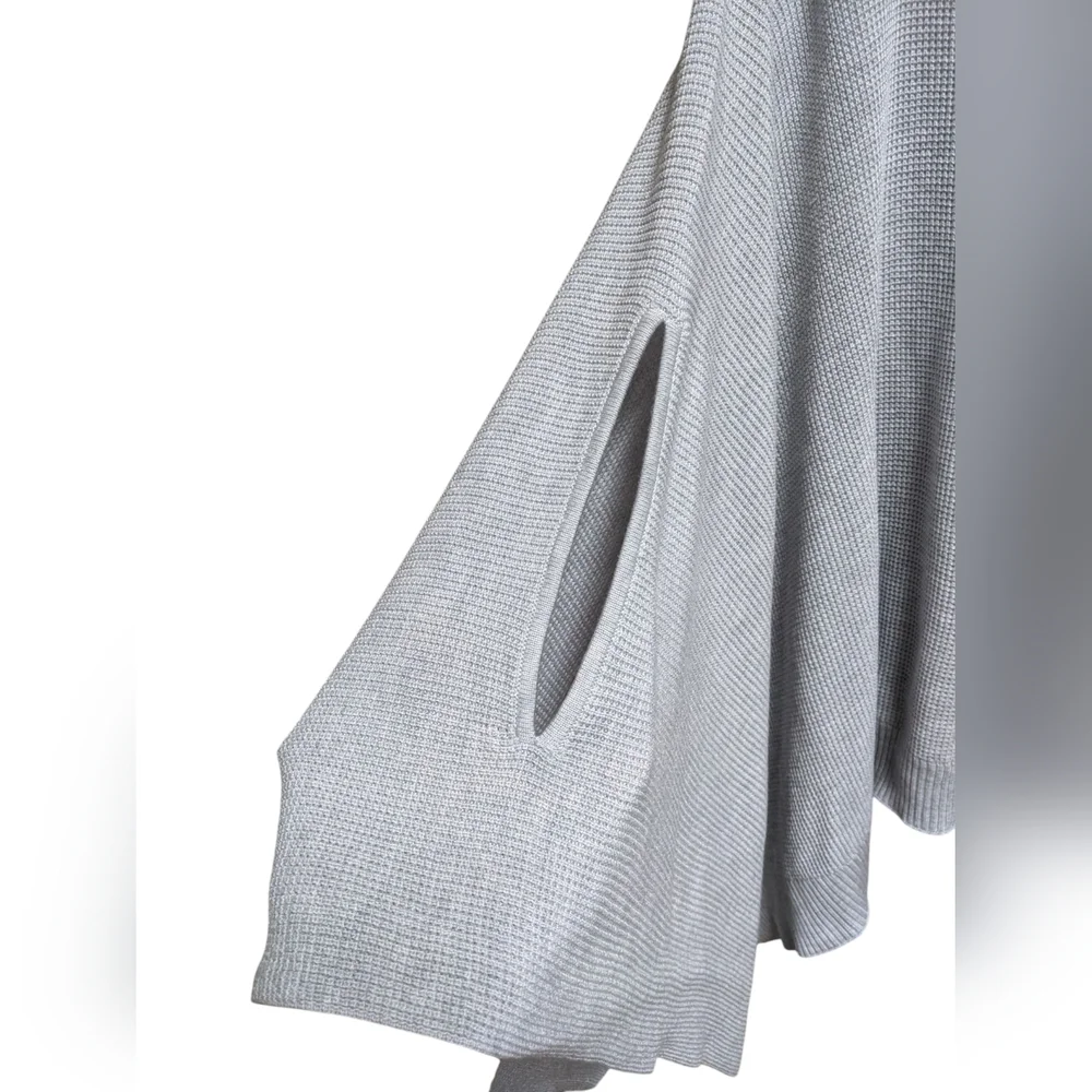 Lululemon Forward Flow Cape Poncho Yoga Active Comfort Athleisure Workout OS